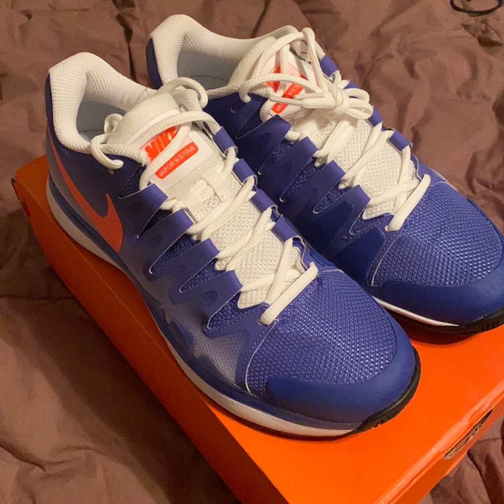 Men’s Nike Zoom Vapor 9.5 Tour tennis shoes, Persian Violet/Hot Lava/White